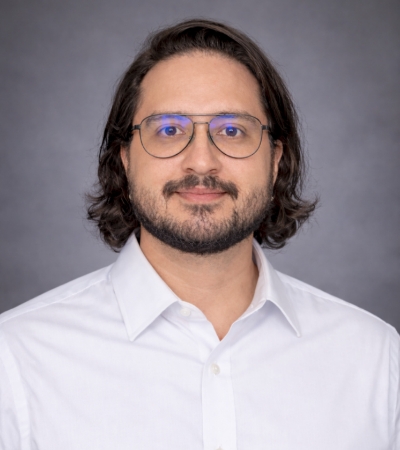 Juan-Ojeda-Licensed-Massage-Therapist-EleVis-Wellness-Collective-Chicago-IL