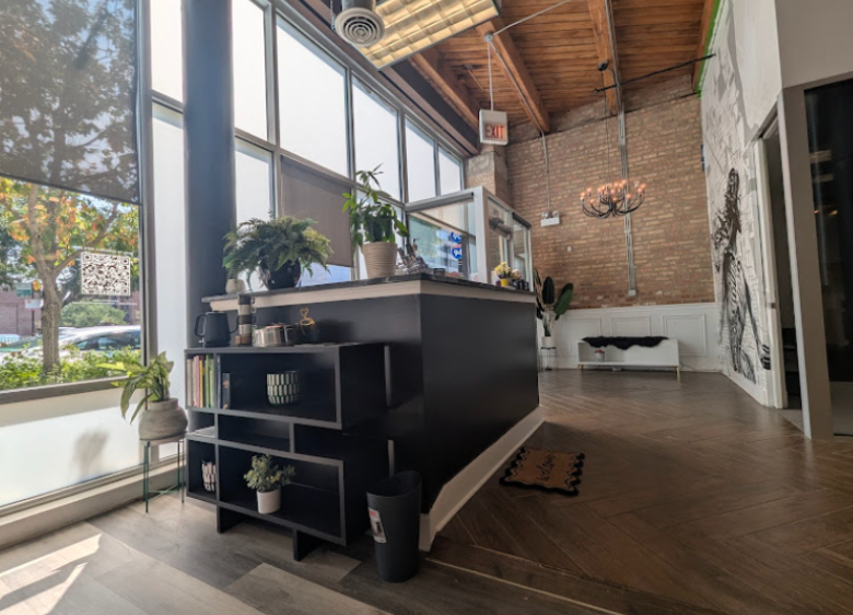 our-location-front-desk-EleVis-Wellness-Collective-Chicago-IL